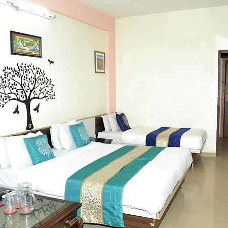 Hotel Nilkanth Residency Gandhinagar Exterior foto