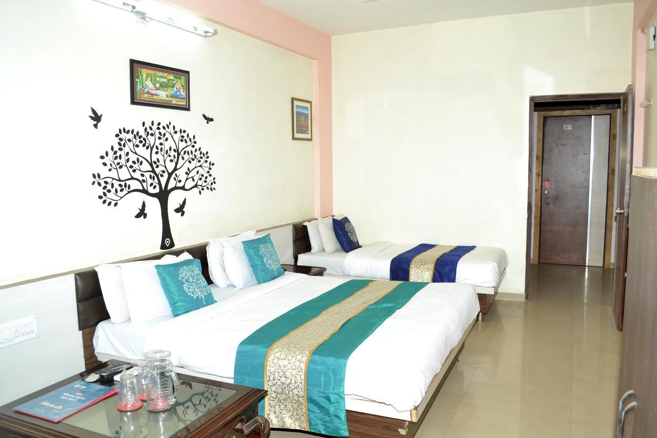 Hotel Nilkanth Residency Gandhinagar Exterior foto